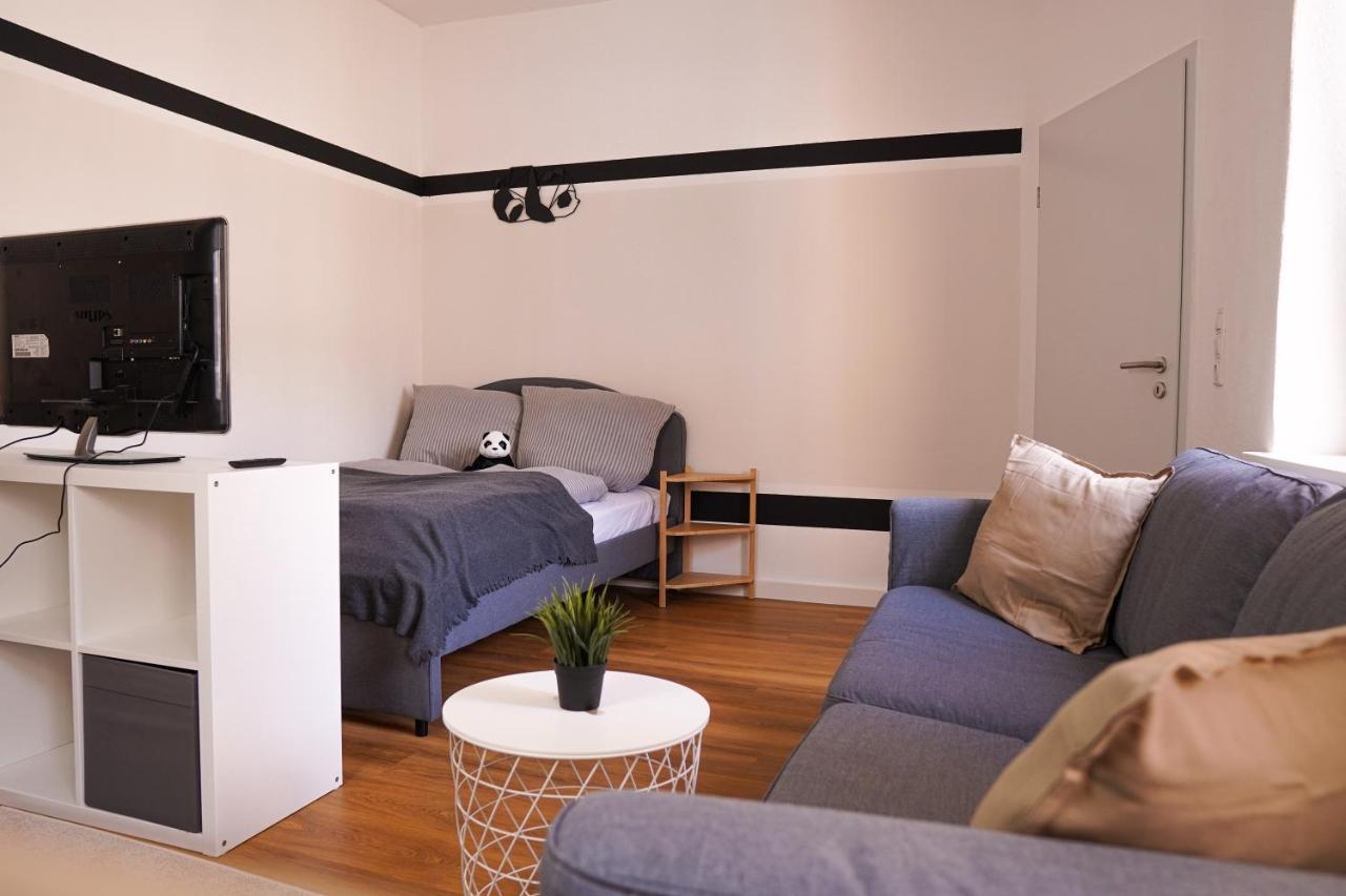 Fullhouse - Halle - T28 - Panda Apartment Екстериор снимка