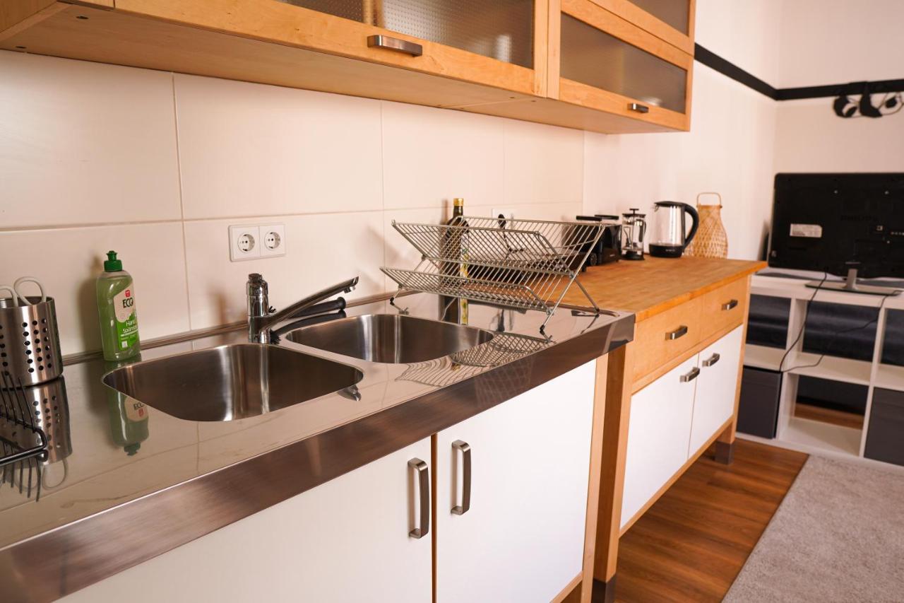 Fullhouse - Halle - T28 - Panda Apartment Екстериор снимка